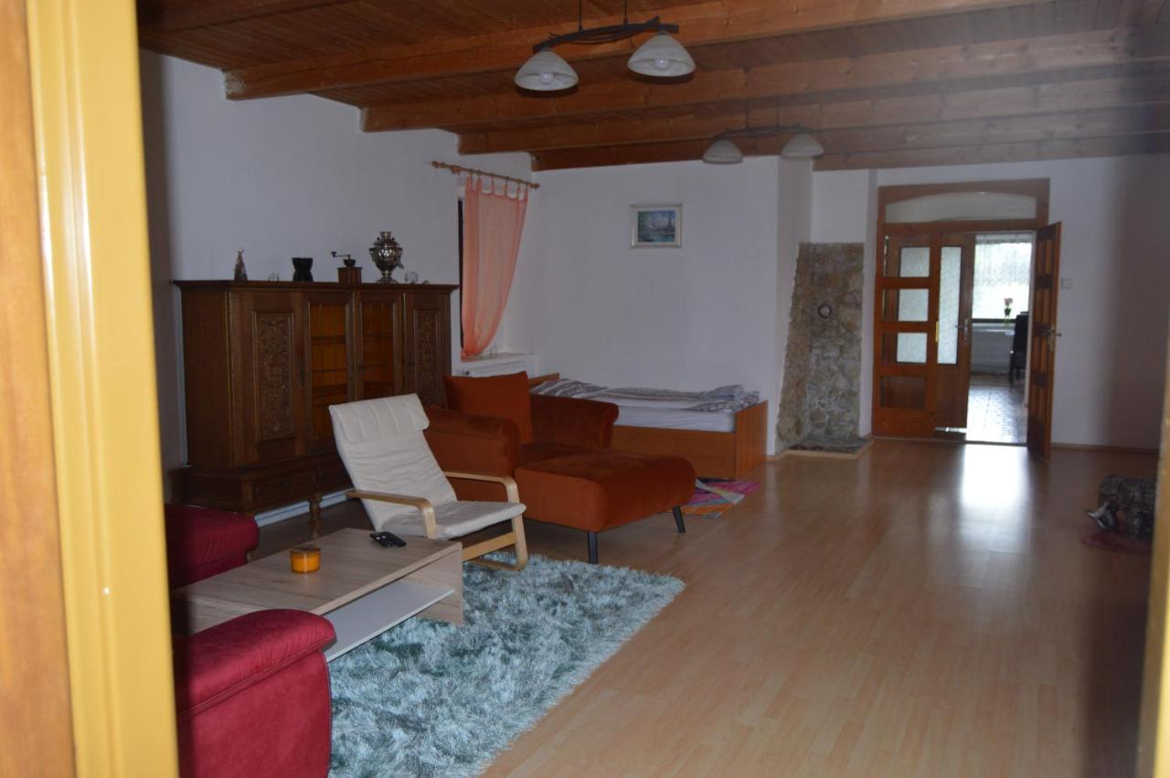 Bohemica Apartman 1 Kourim Luaran gambar